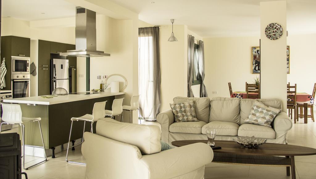 Bellevue Villa Anarita Ruang foto