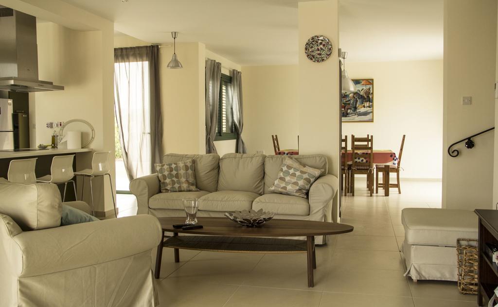 Bellevue Villa Anarita Ruang foto